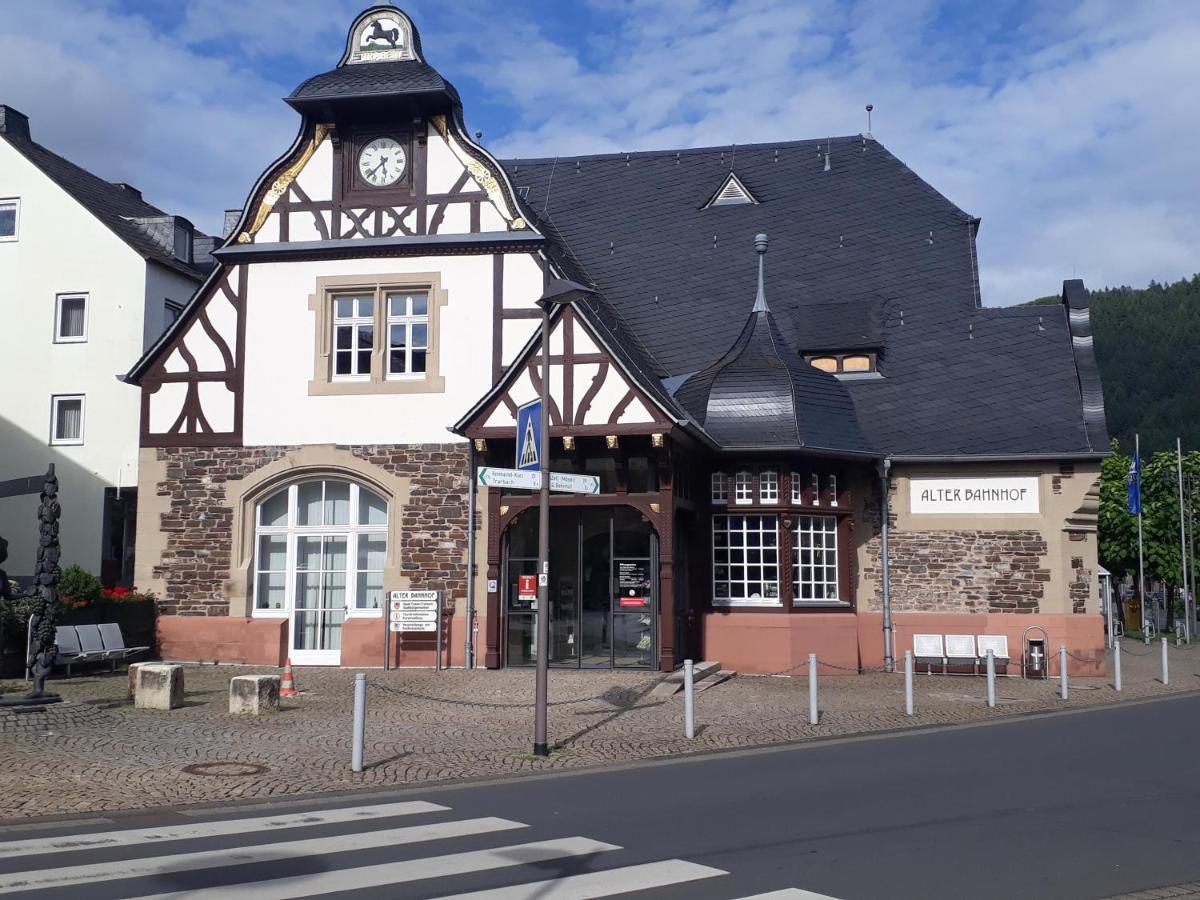 Ferienhaus Wuerzgarten Ürzig Exteriör bild